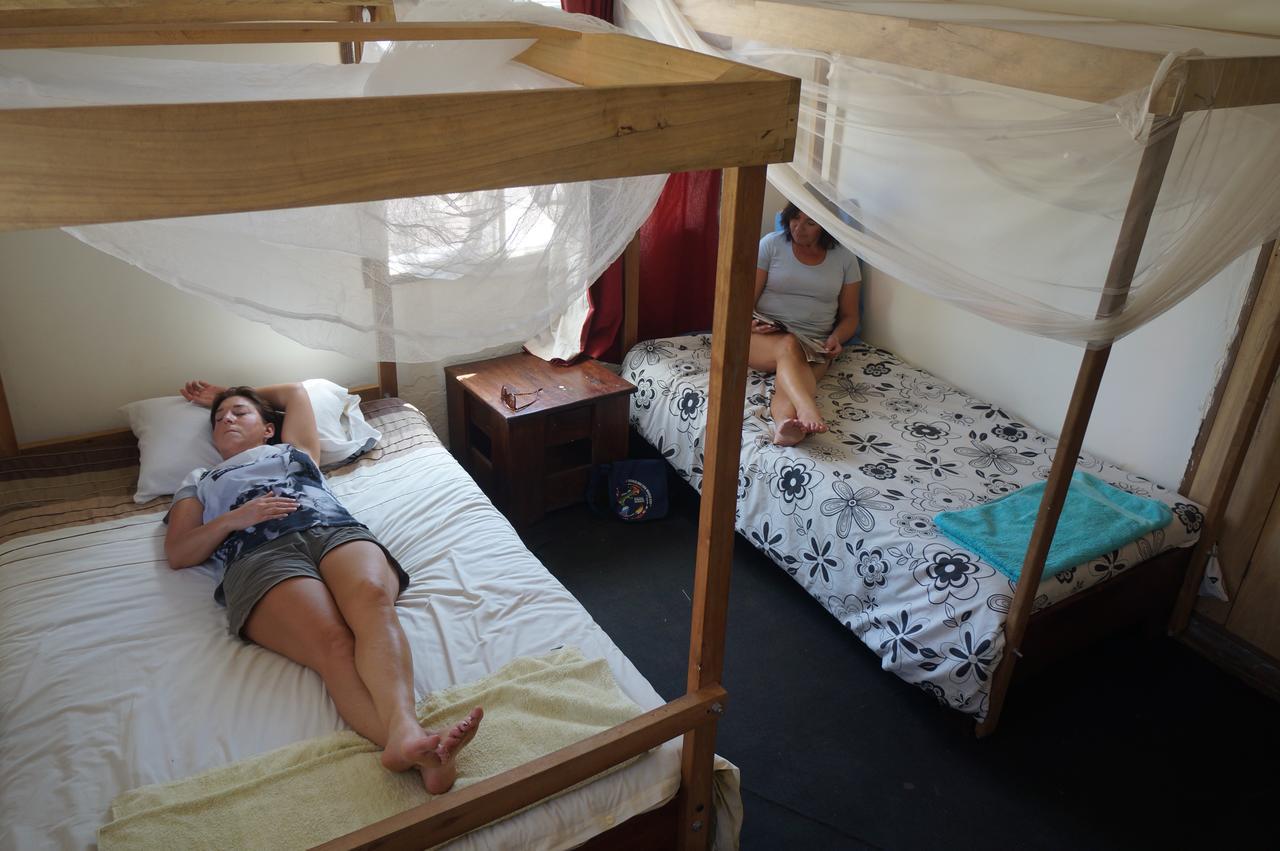 Masaka Backpackers, Tourists Cottage & Campsite 外观 照片