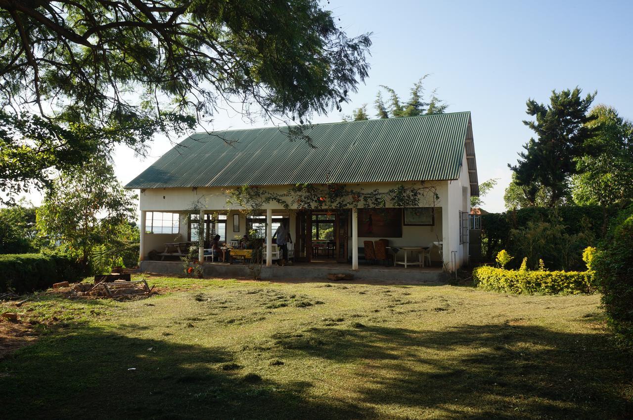 Masaka Backpackers, Tourists Cottage & Campsite 外观 照片